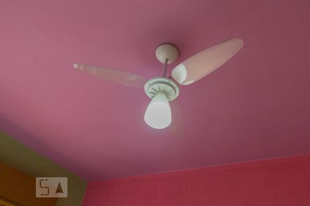 Casa à venda com 205m², 3 quartos e 1 vagaQuarto 1