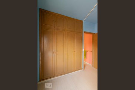 Casa à venda com 205m², 3 quartos e 1 vagaQuarto 2