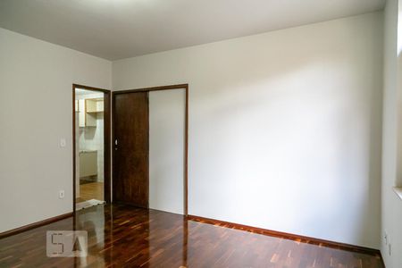 Apartamento à venda com 80m², 3 quartos e 1 vagaSala