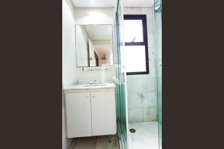 Apartamento à venda com 106m², 3 quartos e 3 vagasBanheiro da Suíte 2