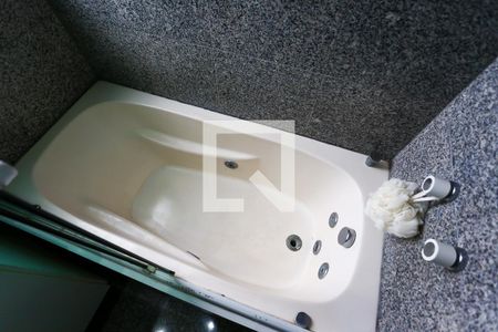 Apartamento à venda com 106m², 3 quartos e 3 vagasBanheiro da Suíte 3