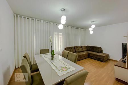 Sala de casa à venda com 2 quartos, 120m² em Vila Califórnia, São Paulo