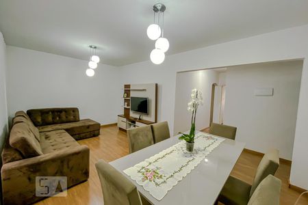 Sala de casa à venda com 2 quartos, 120m² em Vila Califórnia, São Paulo