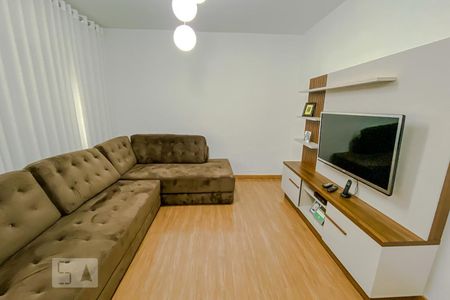 Sala de casa à venda com 2 quartos, 120m² em Vila Califórnia, São Paulo