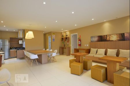 Apartamento à venda com 47m², 2 quartos e 1 vagaSalão Festas