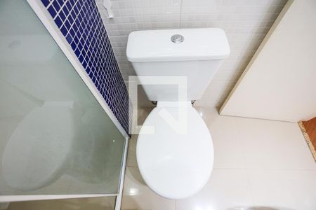 Apartamento para alugar com 50m², 2 quartos e 1 vaga Apartamento para alugar com 50m², 2 quartos e 1 vagaBanheiro - detalhes