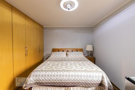 Apartamento à venda com 140m², 3 quartos e 2 vagas Apartamento à venda com 140m², 3 quartos e 2 vagasSuite