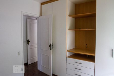 Quarto 1 de apartamento à venda com 4 quartos, 180m² em Leblon, Rio de Janeiro