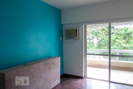 Apartamento à venda com 180m², 4 quartos e 3 vagasQuarto 2