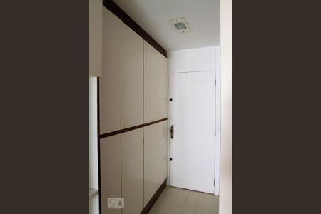 Apartamento à venda com 180m², 4 quartos e 3 vagasCozinha