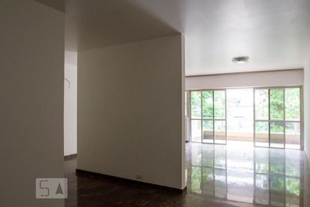 Sala de apartamento à venda com 4 quartos, 180m² em Leblon, Rio de Janeiro