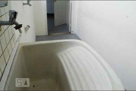 Apartamento para alugar com 130m², 3 quartos e 2 vagas Apartamento para alugar com 130m², 3 quartos e 2 vagasÁrea de Serviço