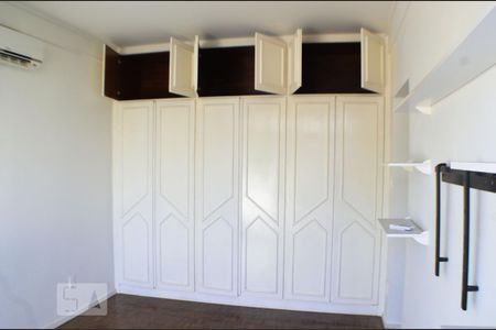 Apartamento para alugar com 130m², 3 quartos e 2 vagas Apartamento para alugar com 130m², 3 quartos e 2 vagasQuarto 3