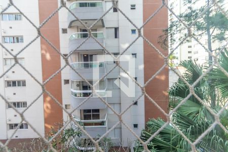 Apartamento para alugar com 84m², 2 quartos e sem vaga