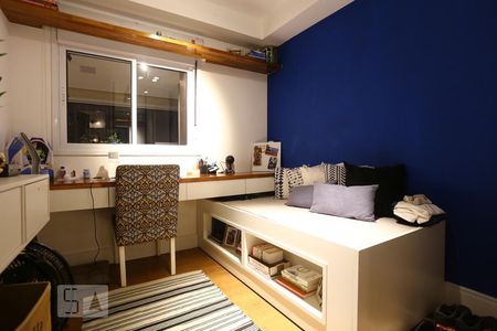 Dormitório de apartamento à venda com 2 quartos, 76m² em Jaguaré, São Paulo