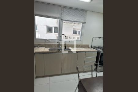 Apartamento para alugar com 160m², 4 quartos e 3 vagas