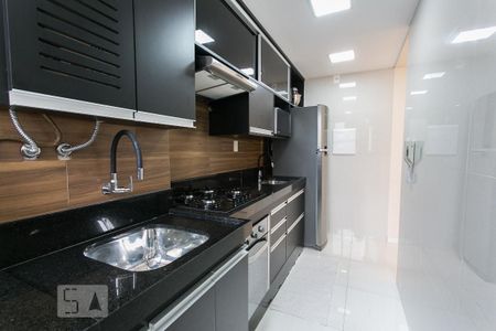 Apartamento à venda com 53m², 2 quartos e 1 vagaCozinha e Área de Serviço