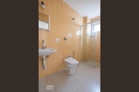 Banheiro de apartamento para alugar com 1 quarto, 52m² em Pinheiros , São Paulo