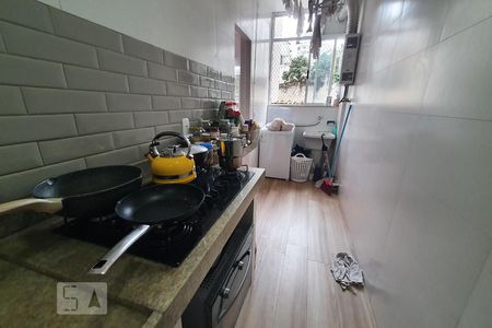 Apartamento à venda com 82m², 2 quartos e sem vagaCozinha