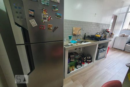 Apartamento à venda com 82m², 2 quartos e sem vagaCozinha