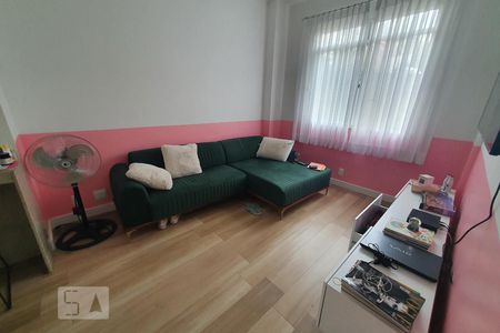 Apartamento à venda com 82m², 2 quartos e sem vagaSala