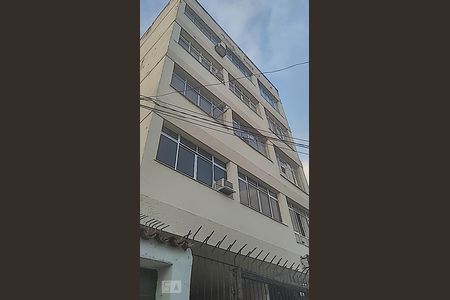 Apartamento à venda com 90m², 3 quartos e 1 vaga Apartamento à venda com 90m², 3 quartos e 1 vagaFachada