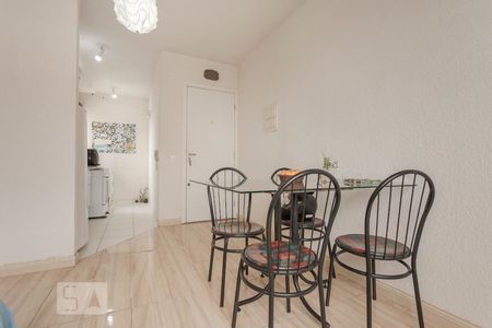 Sala de apartamento à venda com 2 quartos, 40m² em Sarandi, Porto Alegre