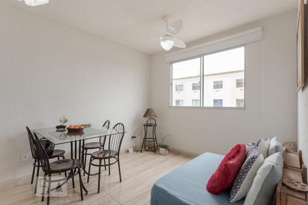 Sala de apartamento à venda com 2 quartos, 40m² em Sarandi, Porto Alegre