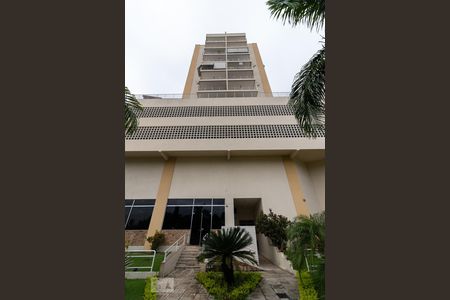 Apartamento à venda com 79m², 2 quartos e 1 vagaFachada