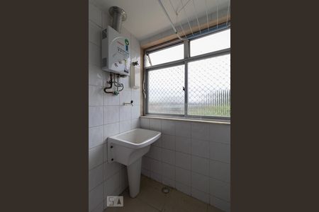 Apartamento à venda com 79m², 2 quartos e 1 vagaÁrea de Serviço