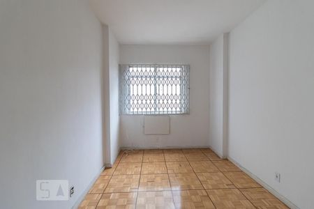 Apartamento à venda com 101m², 2 quartos e 1 vagaQuarto 2