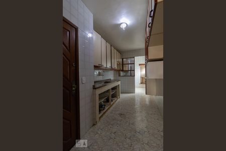 Apartamento à venda com 101m², 2 quartos e 1 vagaCozinha