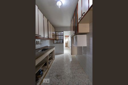 Apartamento à venda com 101m², 2 quartos e 1 vagaCozinha