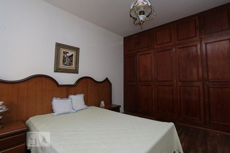 Apartamento à venda com 180m², 3 quartos e 5 vagasQuarto 3 Suíte