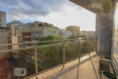 Apartamento à venda com 180m², 3 quartos e 5 vagasVaranda do Quarto 1