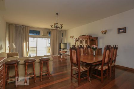 Sala de apartamento à venda com 3 quartos, 180m² em Tijuca, Rio de Janeiro