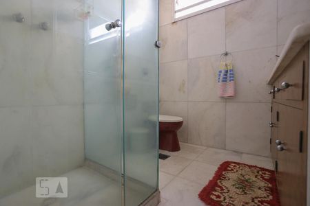 Apartamento à venda com 180m², 3 quartos e 5 vagasBanheiro Social