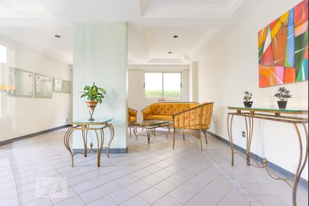 Apartamento para alugar com 70m², 3 quartos e 1 vagaSalão