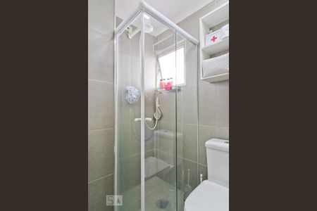 Apartamento à venda com 88m², 2 quartos e 2 vagas Apartamento à venda com 88m², 2 quartos e 2 vagasBanheiro da Suíte