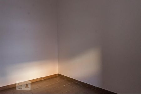 Quaro 2 de apartamento para alugar com 2 quartos, 48m² em São Sebastião, Porto Alegre