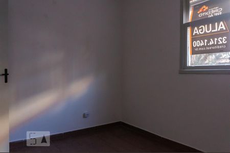 Quarto 1  de apartamento para alugar com 2 quartos, 48m² em São Sebastião, Porto Alegre
