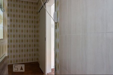 Cozinha de apartamento para alugar com 2 quartos, 48m² em São Sebastião, Porto Alegre
