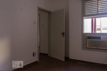 Quaro 2 de apartamento para alugar com 2 quartos, 48m² em São Sebastião, Porto Alegre