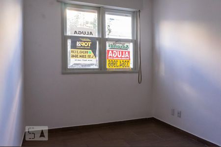 Sala de apartamento para alugar com 2 quartos, 48m² em São Sebastião, Porto Alegre
