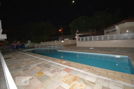 Apartamento à venda com 70m², 3 quartos e 1 vagaÁrea comum - Piscina