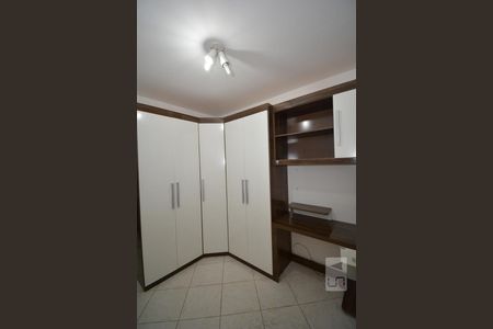 Apartamento à venda com 70m², 3 quartos e 1 vagaQuarto 2