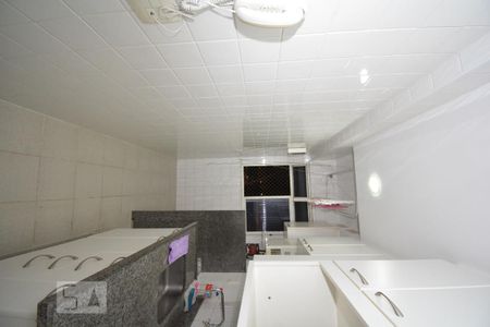 Apartamento à venda com 70m², 3 quartos e 1 vagaCozinha e Área de Serviço