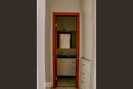 Apartamento para alugar com 109m², 2 quartos e 2 vagas Apartamento para alugar com 109m², 2 quartos e 2 vagasCorredor