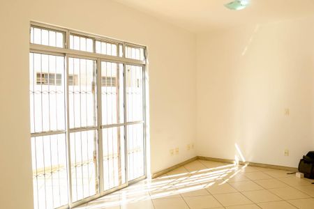 Apartamento para alugar com 109m², 2 quartos e 2 vagas Apartamento para alugar com 109m², 2 quartos e 2 vagasSala