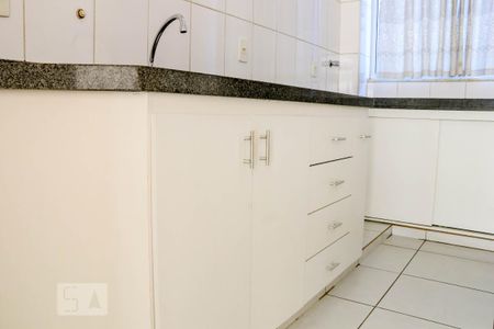 Apartamento para alugar com 109m², 2 quartos e 2 vagas Apartamento para alugar com 109m², 2 quartos e 2 vagasCozinha